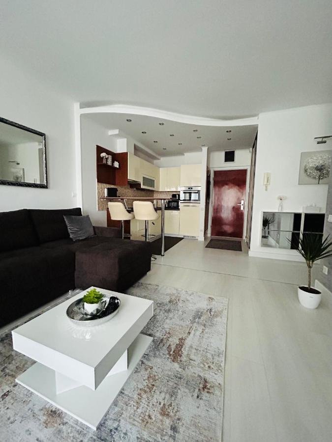Marina Bay Apartman Budapest Exterior photo